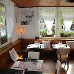 Au Lion D'or Hotel Tannay