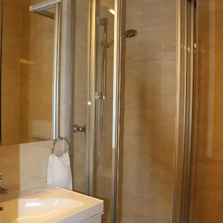 Hotel Au Lion D'or *