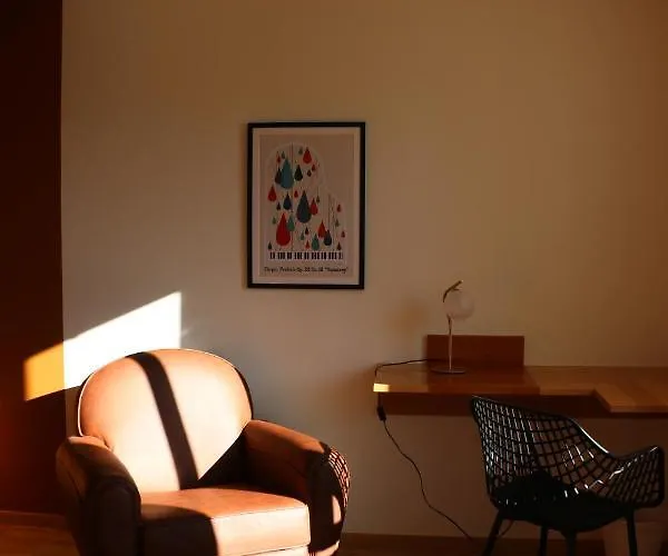 Au Lion D'or Hotell Tannay